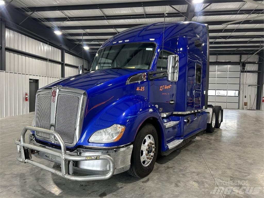 Kenworth T680 Vetopöytäautot