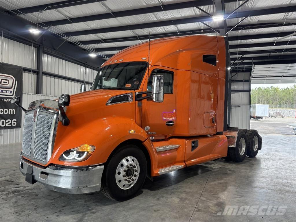 Kenworth T680 Vetopöytäautot