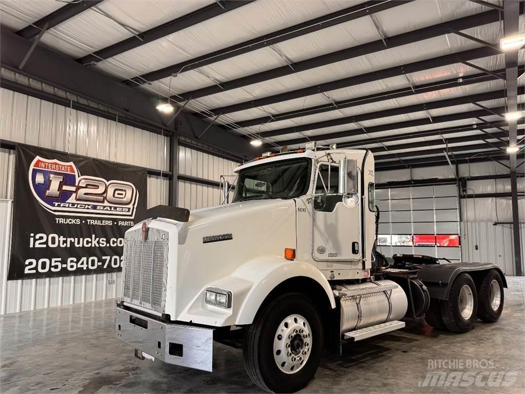 Kenworth T800 Vetopöytäautot