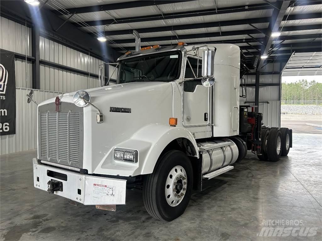 Kenworth T800 Vetopöytäautot