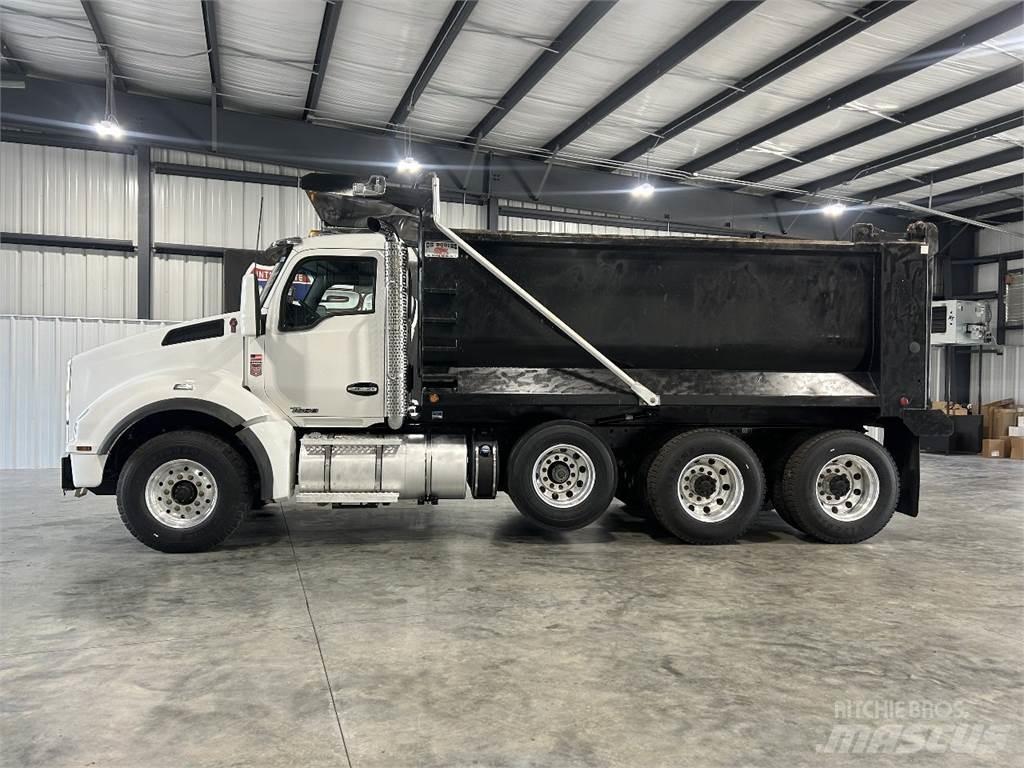 Kenworth T880 Sora- ja kippiautot