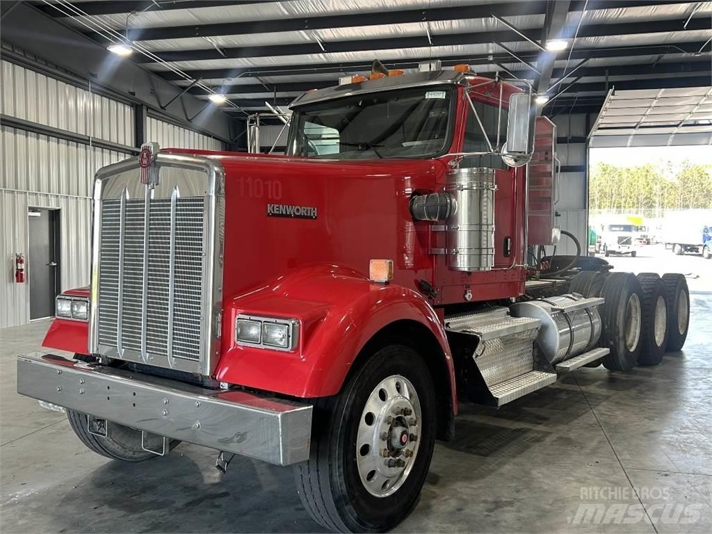 Kenworth W900 Vetopöytäautot