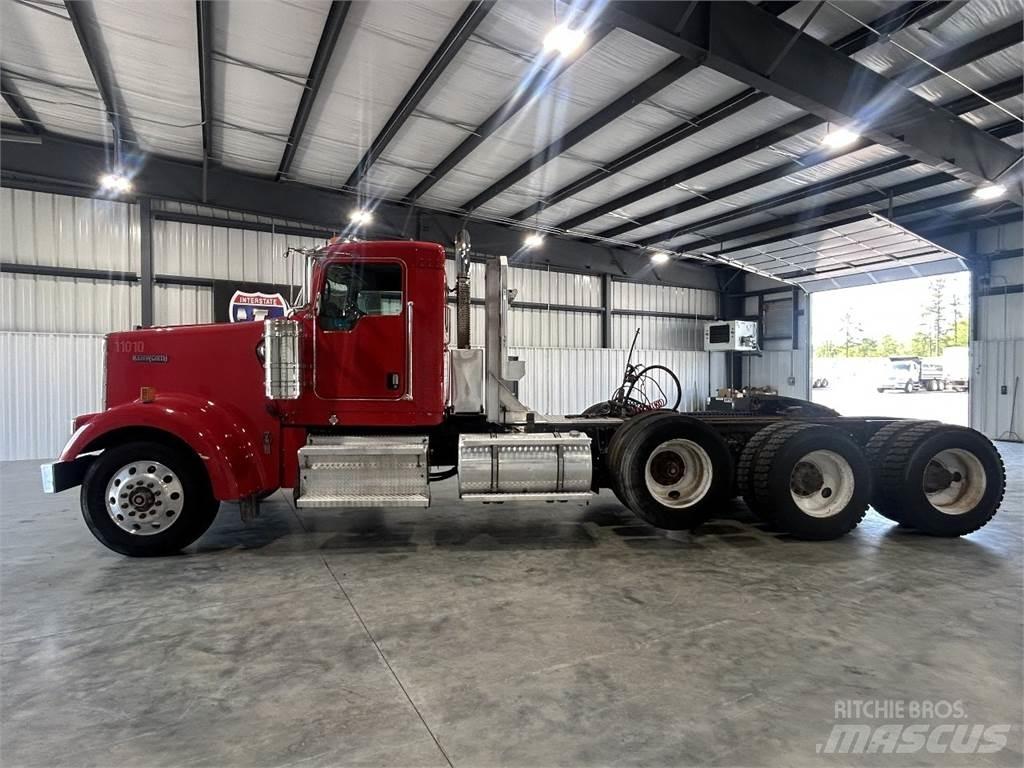 Kenworth W900 Vetopöytäautot