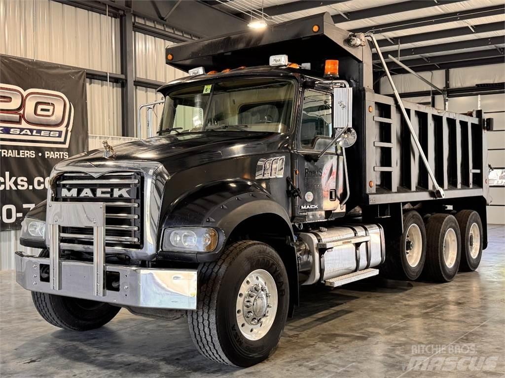 Mack GU713 Sora- ja kippiautot