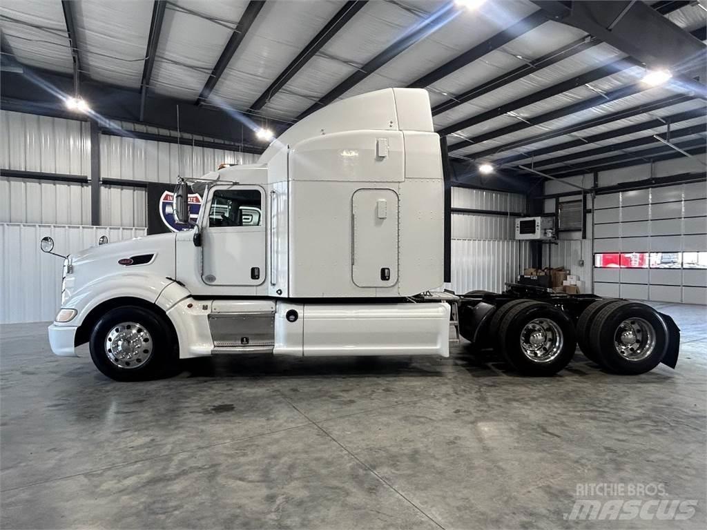 Peterbilt 386 Vetopöytäautot