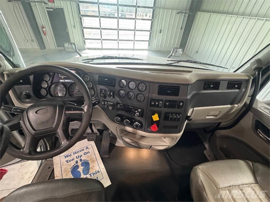 Peterbilt 579 Vetopöytäautot