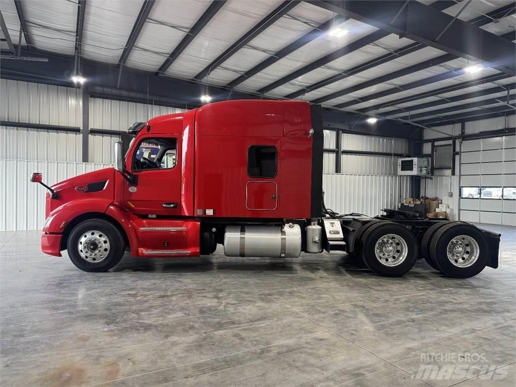 Peterbilt 579 Vetopöytäautot