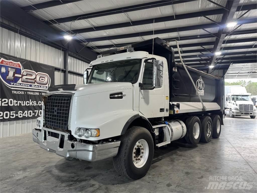 Volvo VHD Sora- ja kippiautot