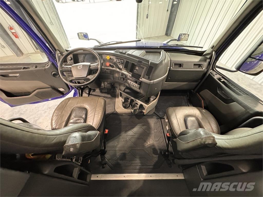 Volvo VNL860 Vetopöytäautot
