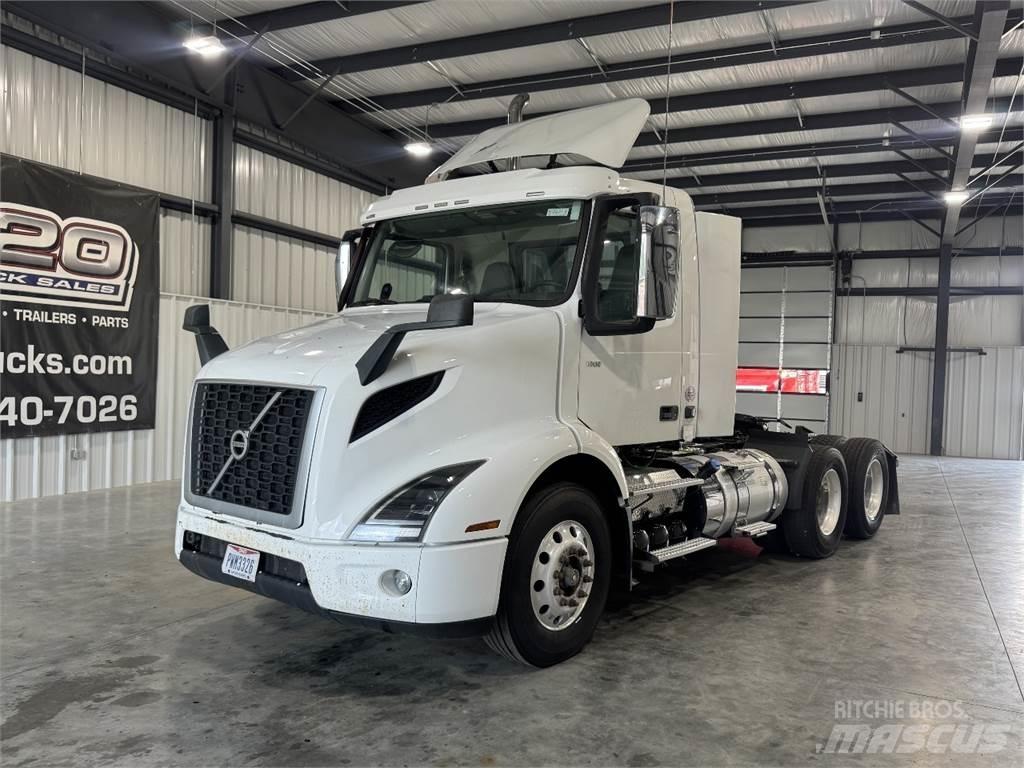 Volvo VNR64T300 Vetopöytäautot