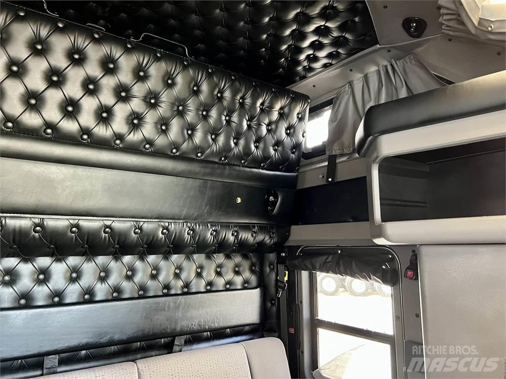 Kenworth T800 Vetopöytäautot