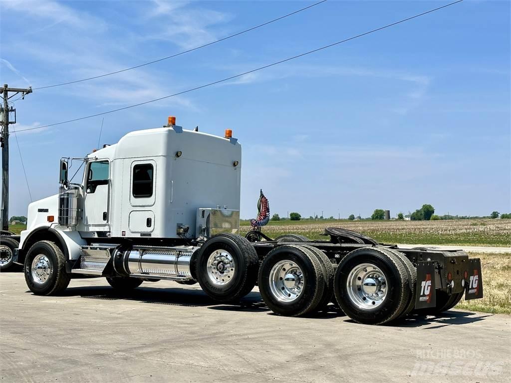 Kenworth T800 Vetopöytäautot