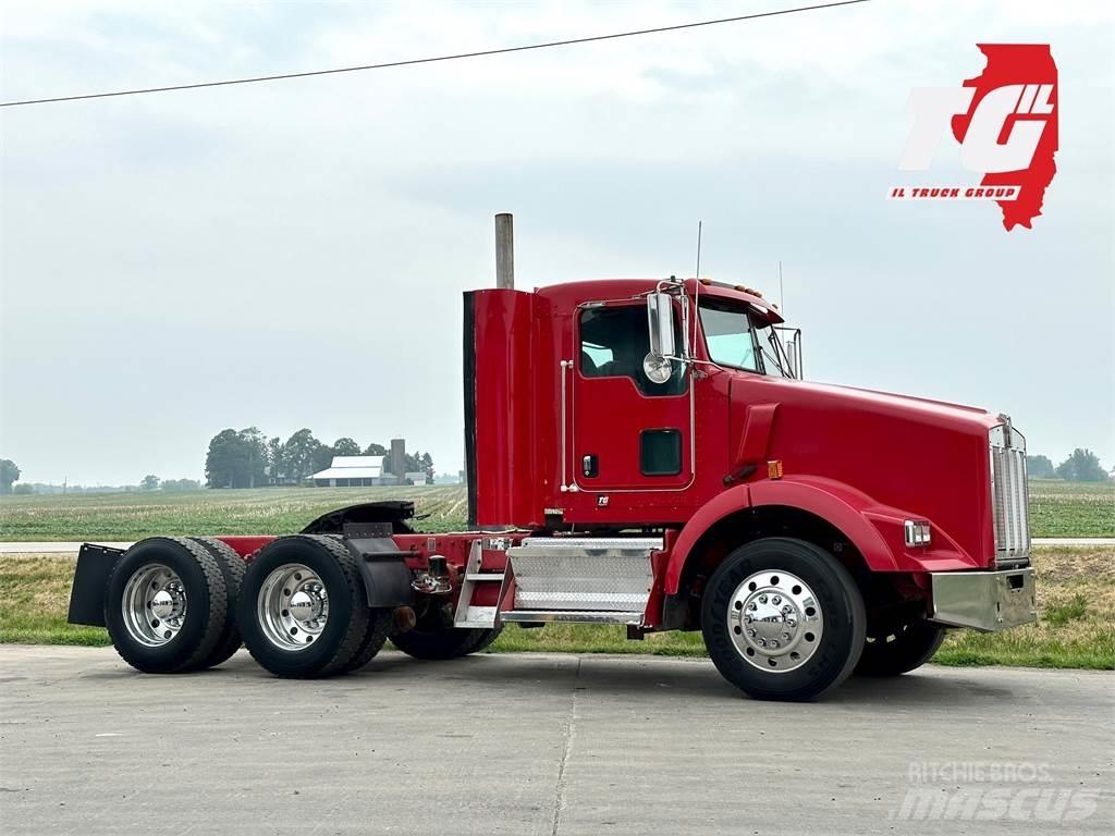 Kenworth T800 Vetopöytäautot