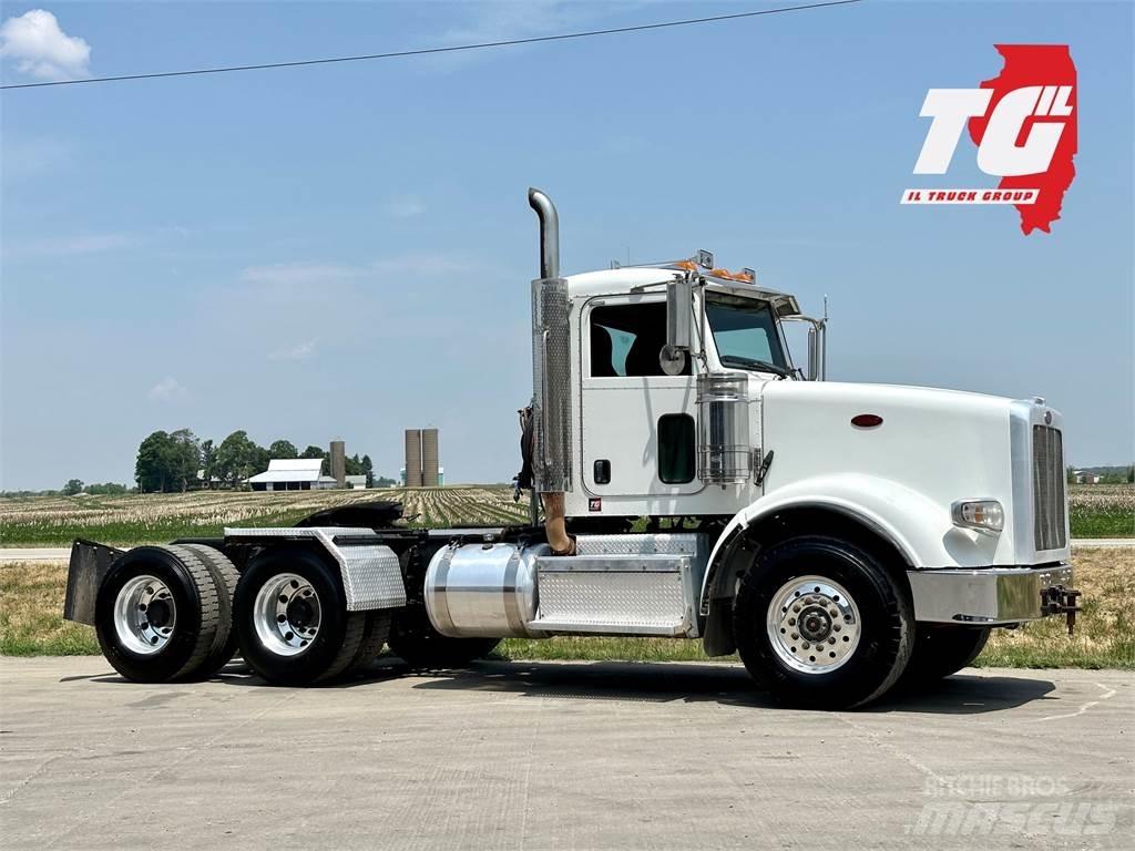 Peterbilt 367 Vetopöytäautot