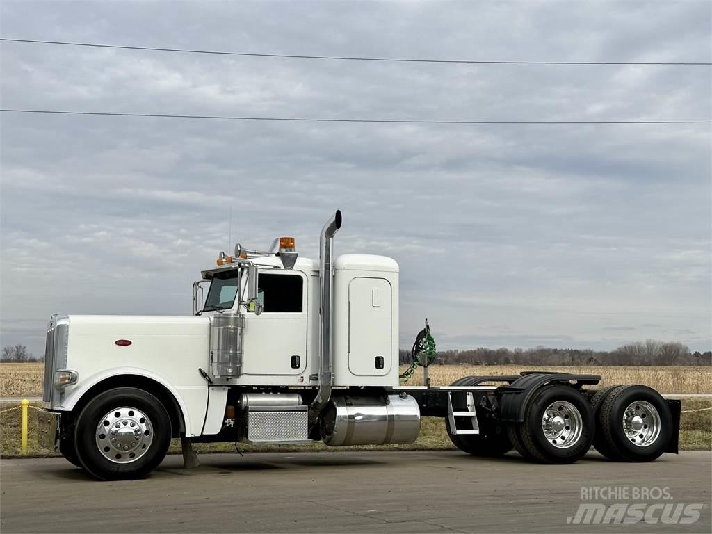 Peterbilt 389 Vetopöytäautot