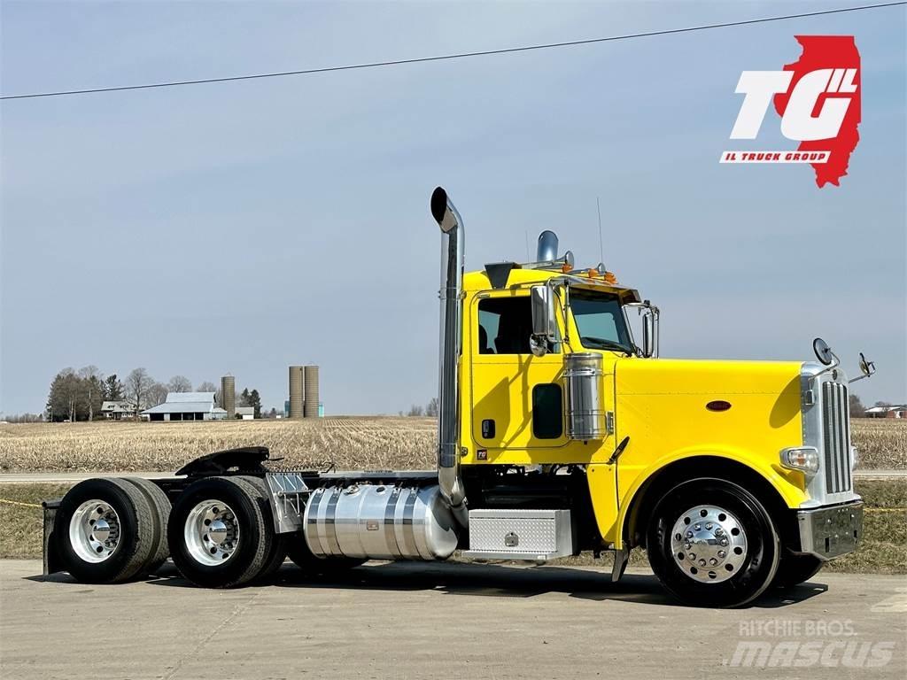 Peterbilt 389 Vetopöytäautot