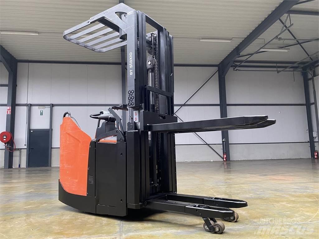 Toyota BT SPE140L Ajettavat pinoamisvaunut