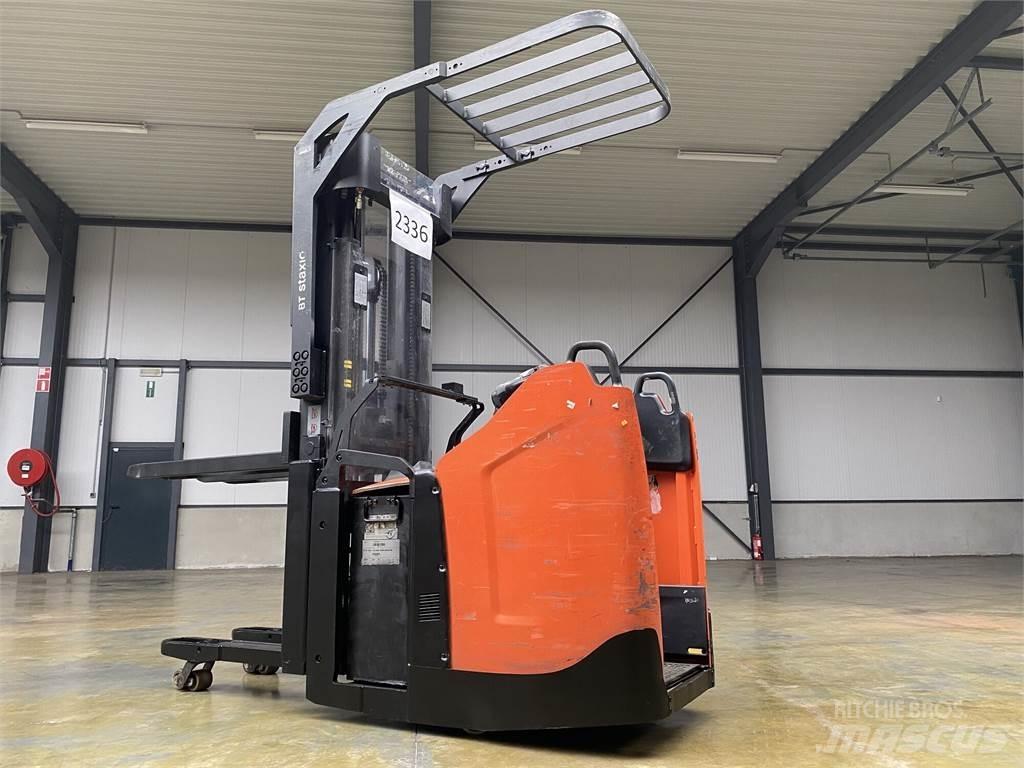 Toyota BT SPE140L Ajettavat pinoamisvaunut
