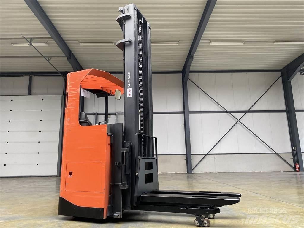 Toyota BT SRE160L Ajettavat pinoamisvaunut