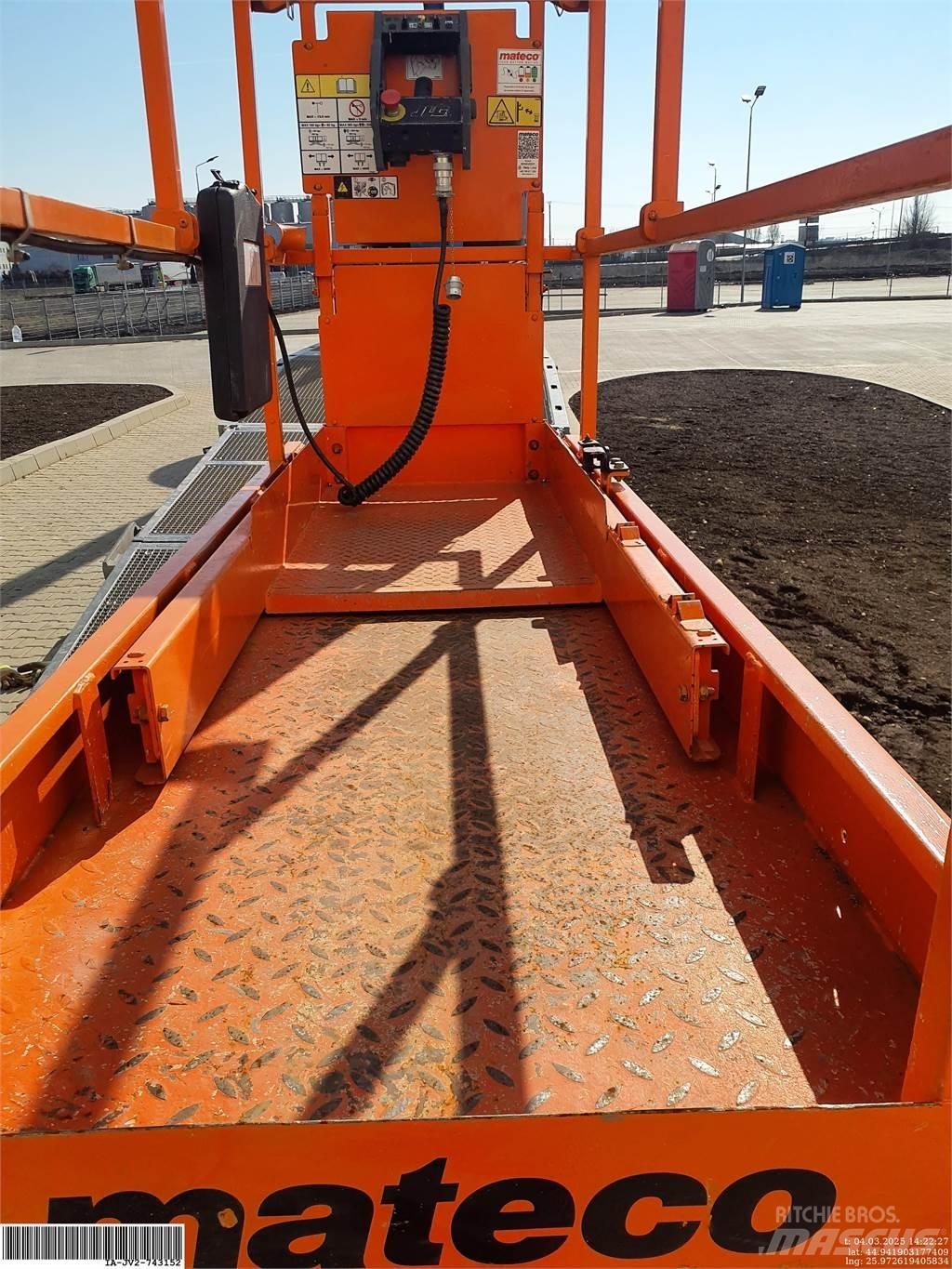 JLG 2032ES Saksilavat