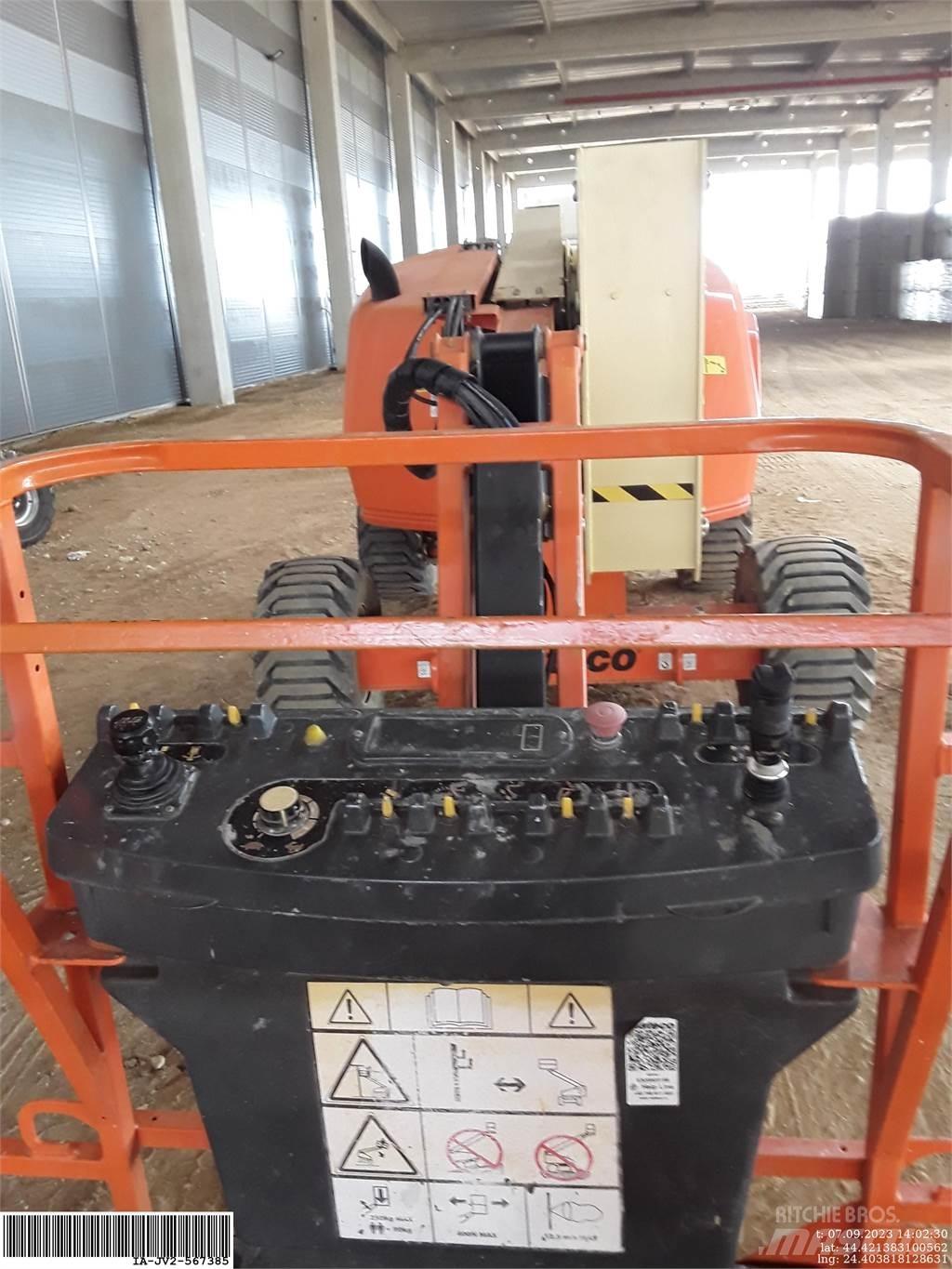 JLG 450AJ Kuukulkijat