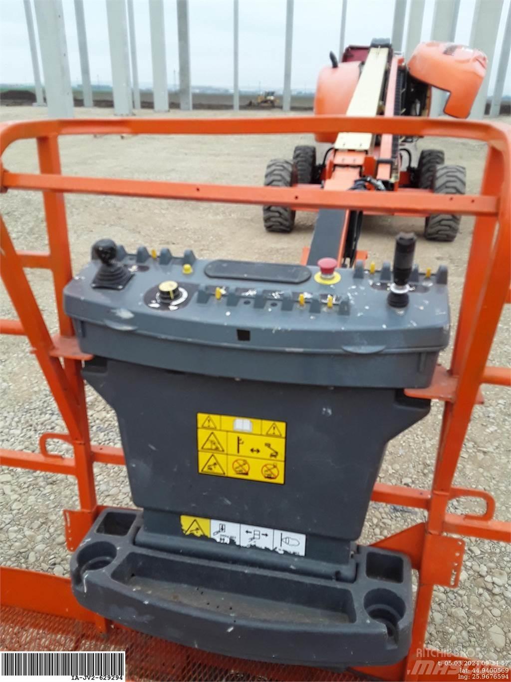 JLG 660SJ Kuukulkijat