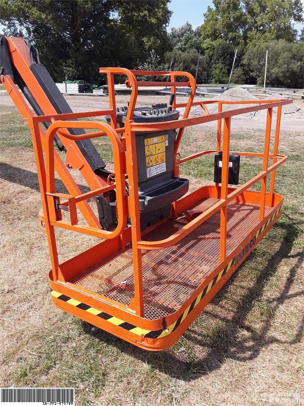JLG 660SJ Kuukulkijat