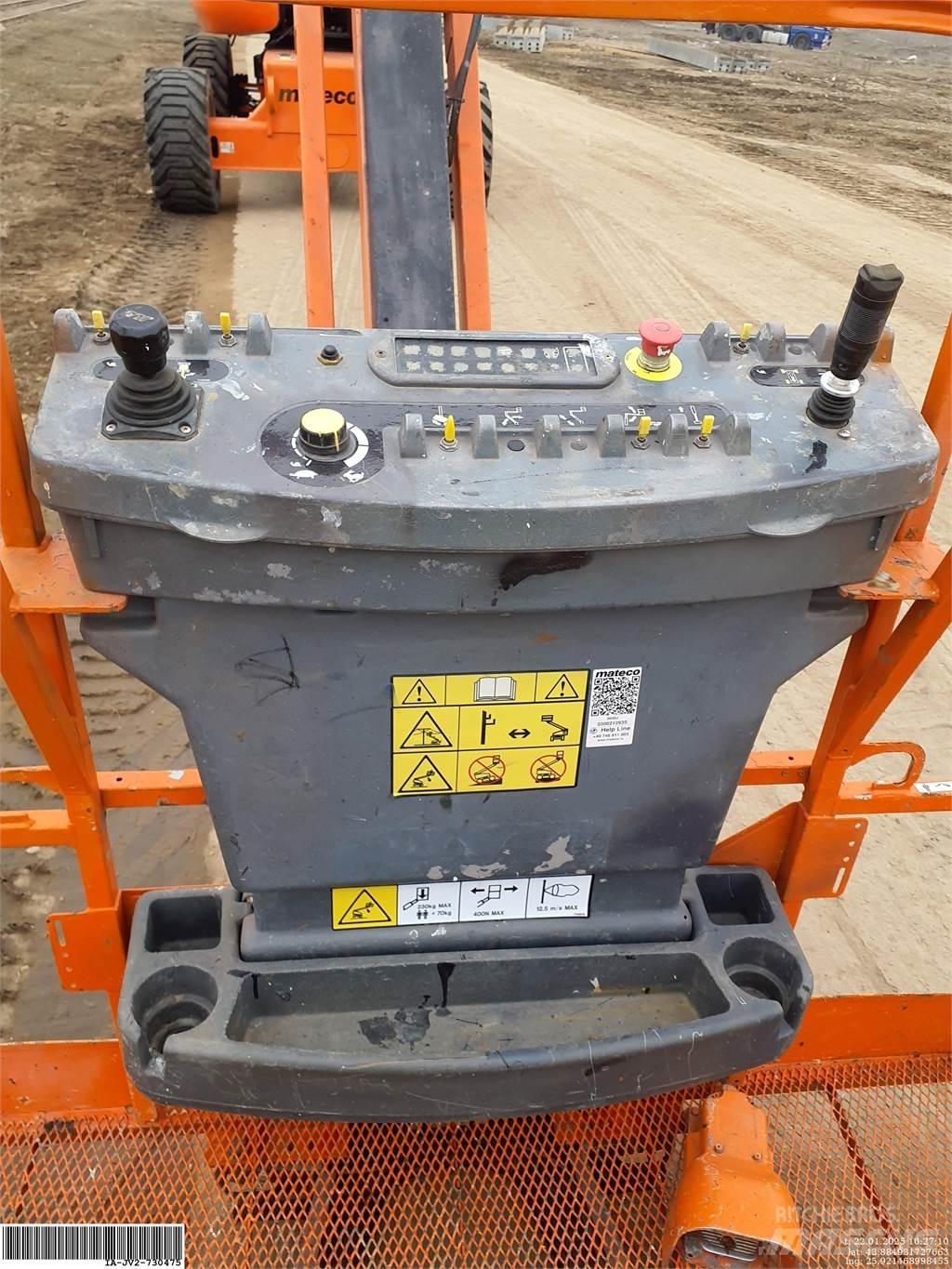 JLG 860SJ Kuukulkijat