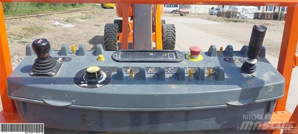 JLG 860SJ Kuukulkijat