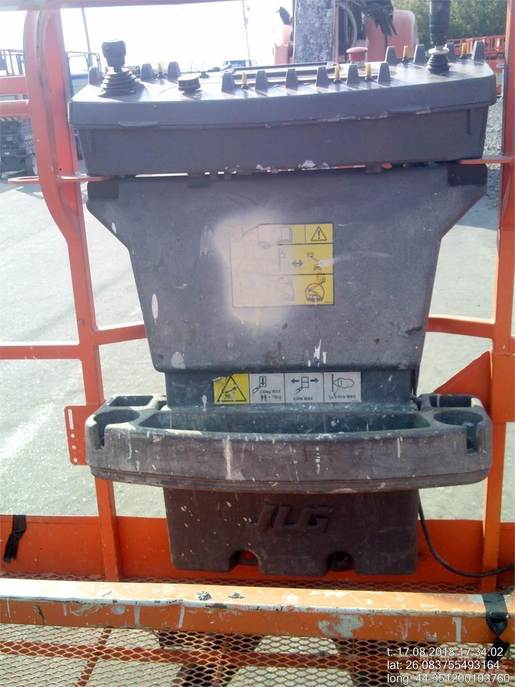 JLG 860SJ Kuukulkijat
