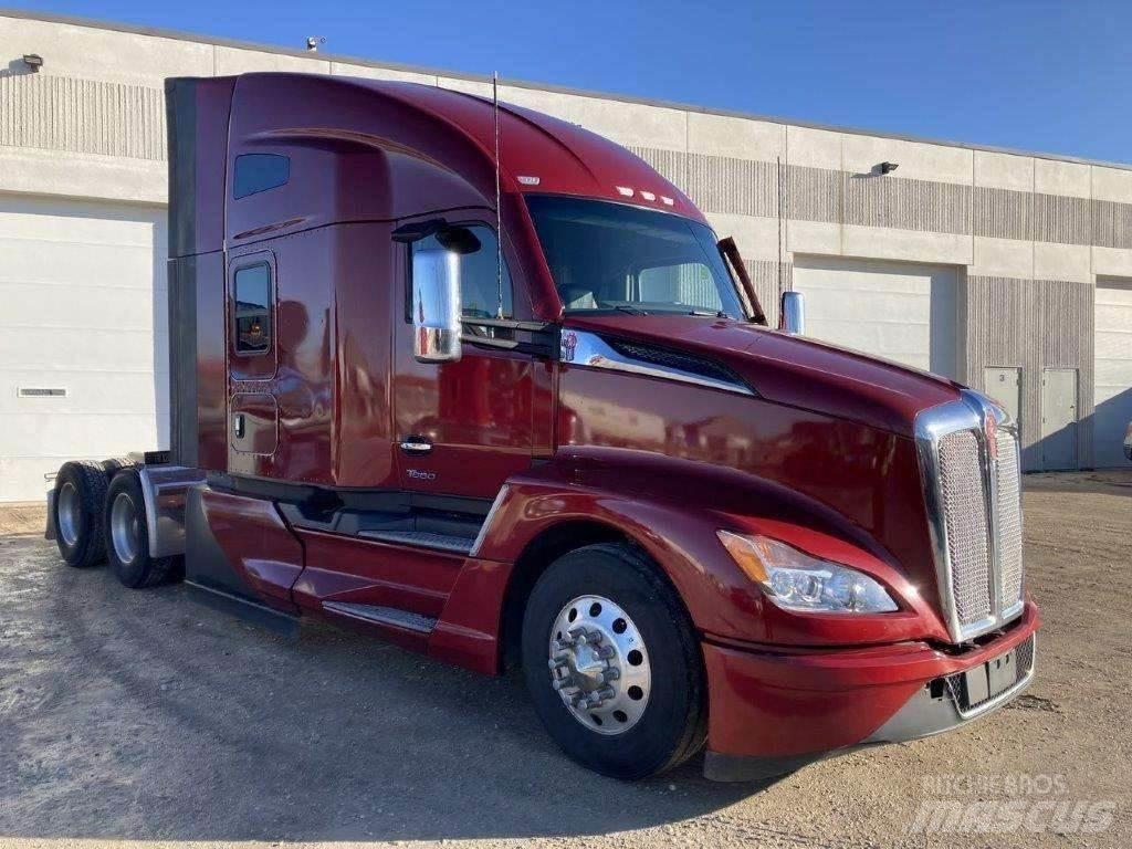 Kenworth T680 Vetopöytäautot