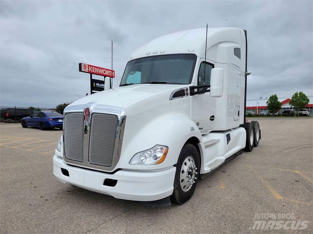 Kenworth T680 Vetopöytäautot