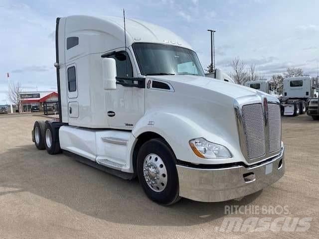 Kenworth T680 Vetopöytäautot
