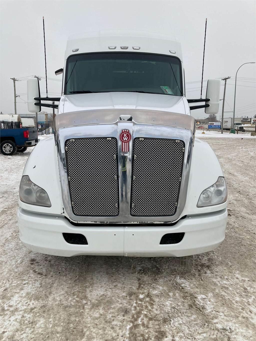 Kenworth T680 Vetopöytäautot