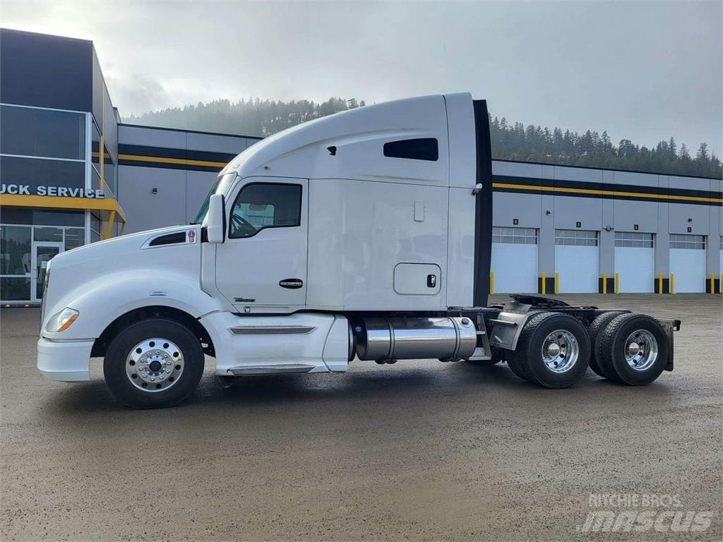 Kenworth T680 Vetopöytäautot
