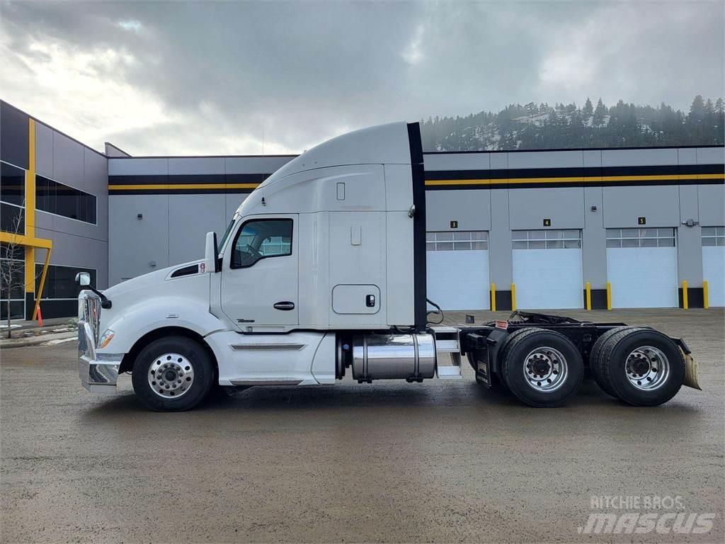 Kenworth T680 Vetopöytäautot