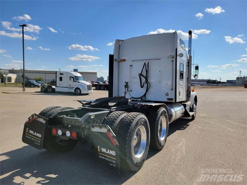 Kenworth T800 Vetopöytäautot