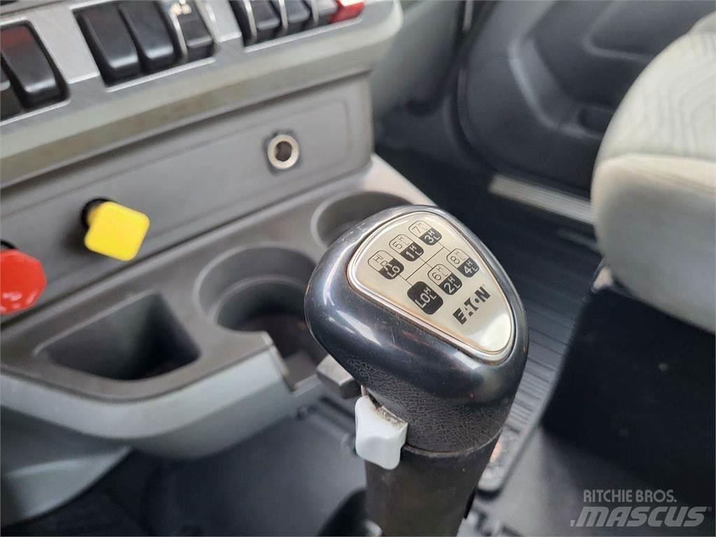 Kenworth T880 Vetopöytäautot