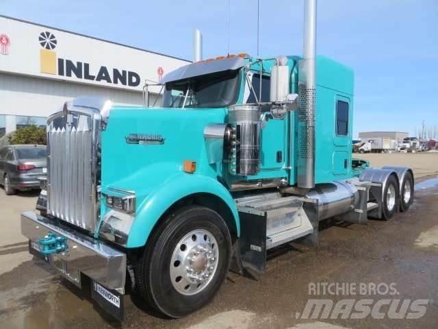 Kenworth W900 Vetopöytäautot