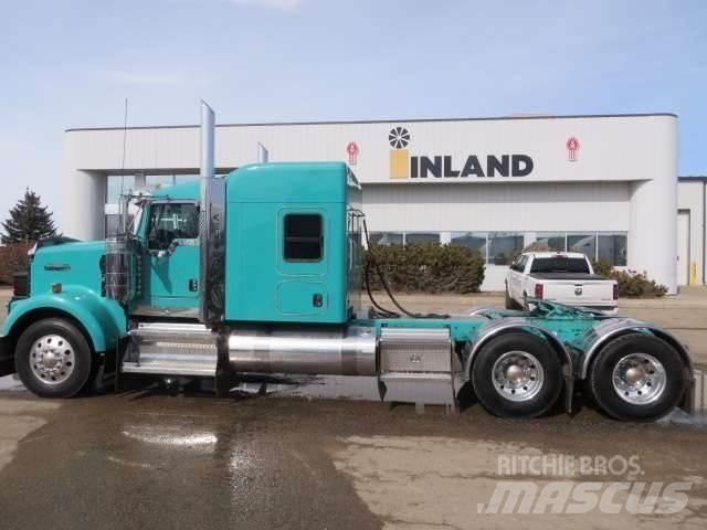 Kenworth W900 Vetopöytäautot