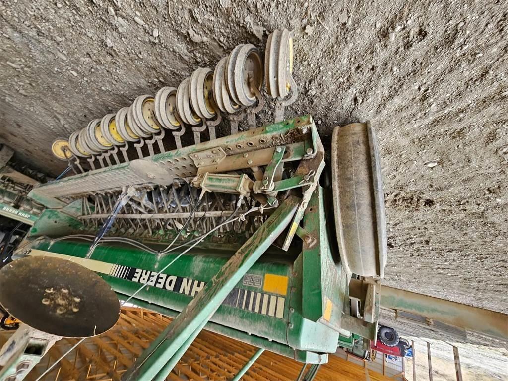 John Deere 450 Muut