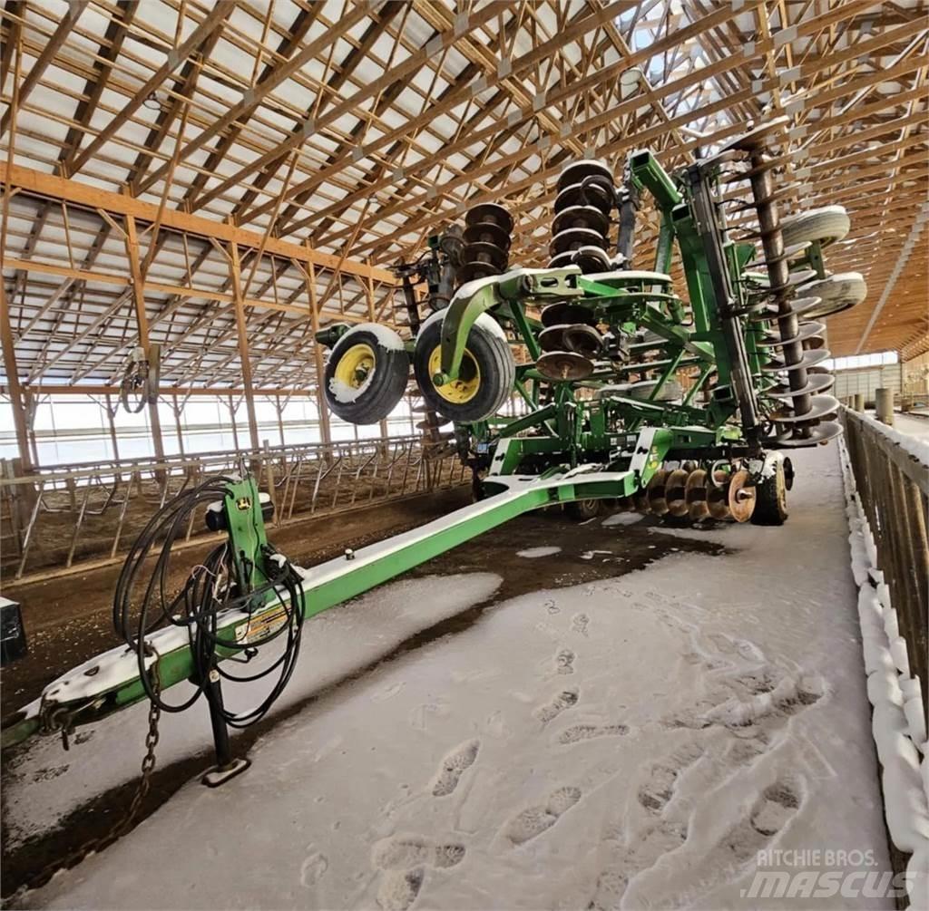 John Deere 637 Muut
