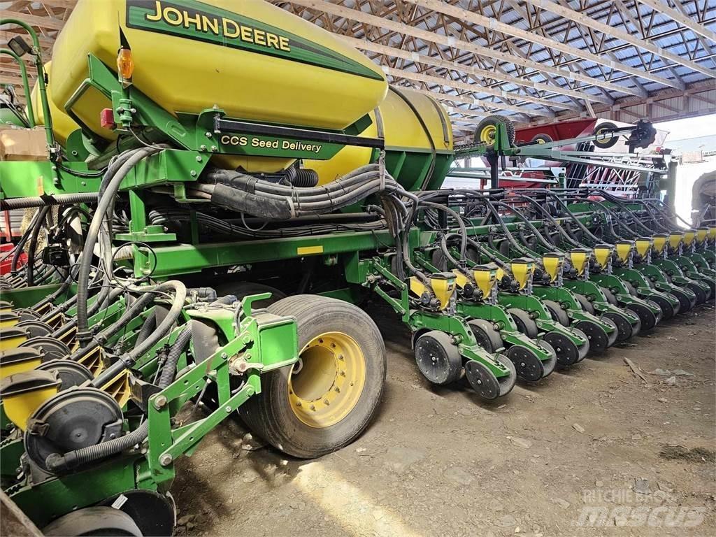 John Deere DB60 Muut
