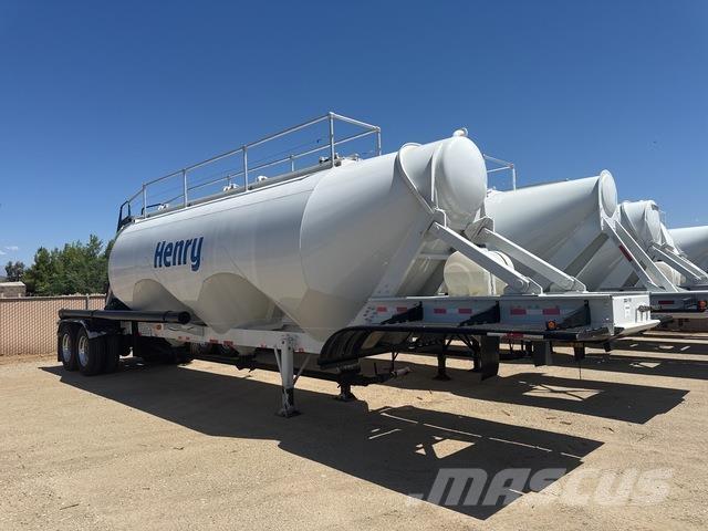  Aldura 1040CF Muut perävaunut