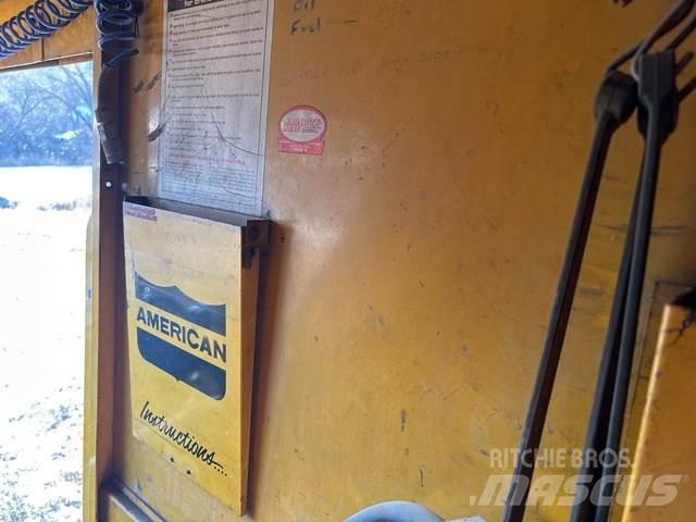 American 4460 Mobiilinosturit