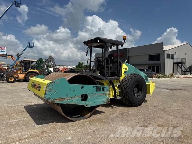 Ammann ARS 110 Yksivalssijyrät