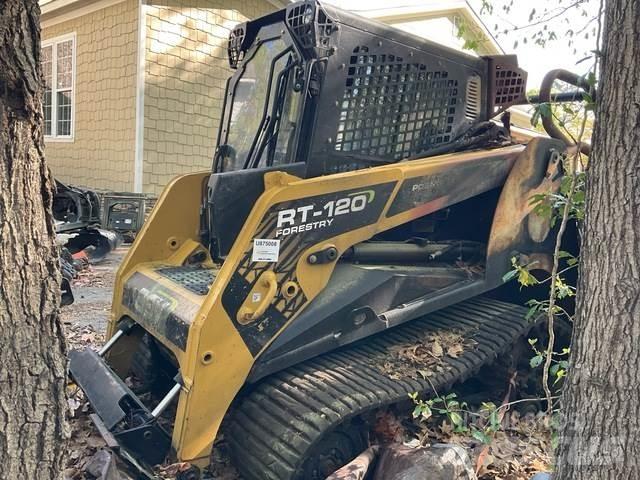 ASV RT120F Liukuohjatut kuormaajat