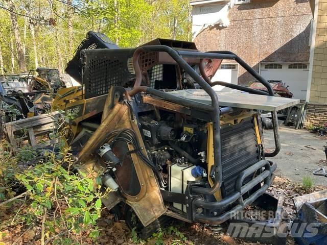 ASV RT120F Liukuohjatut kuormaajat
