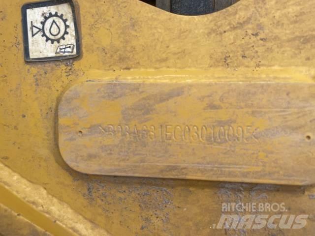 Bell B30E Dumpperit