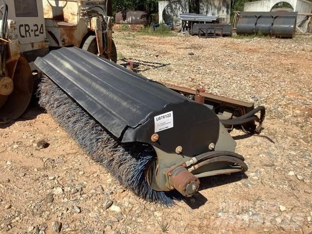 Bobcat  Harjat / harjakauhat